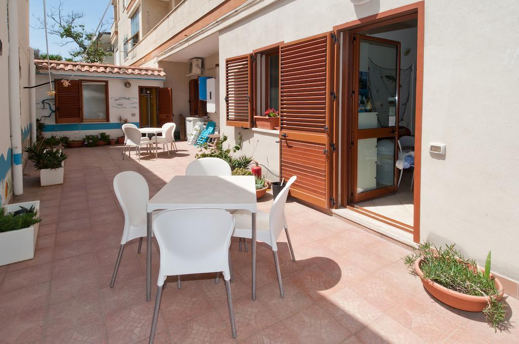 Hotel Mistral Marina Piccola à Cagliari Extérieur photo